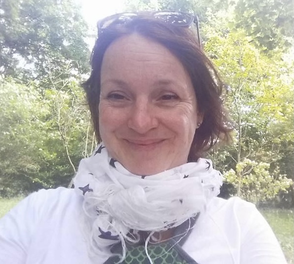 Elaine West - profile pic