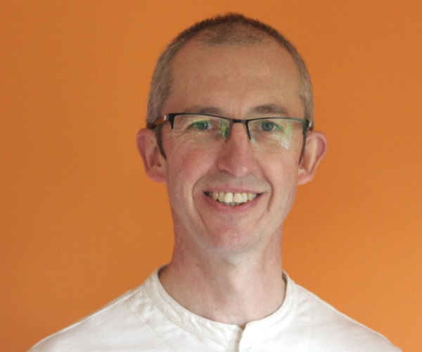 Martin Knowles