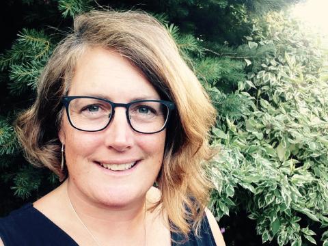 Hannah Currant Shiatsu and EFT practitioner