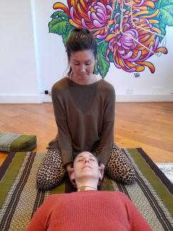 Shiatsu with Tabather